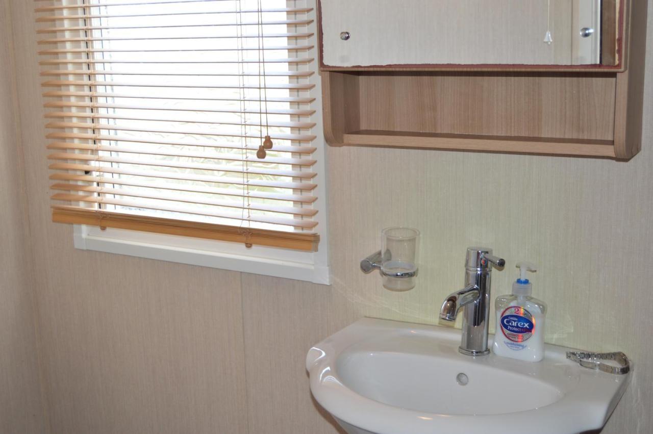 Bobby'S Bolthole Apartment Heysham Ngoại thất bức ảnh